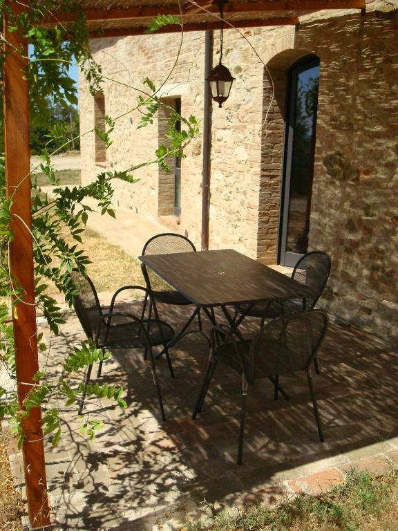 La Fornace Di San Galgano Villa Frosini Room photo